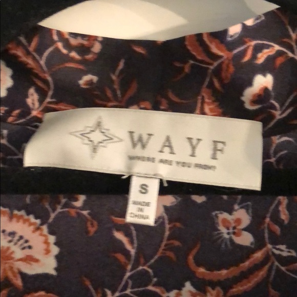 WAYF - Tie front Pleated Dress - size small - Picture 4 of 5